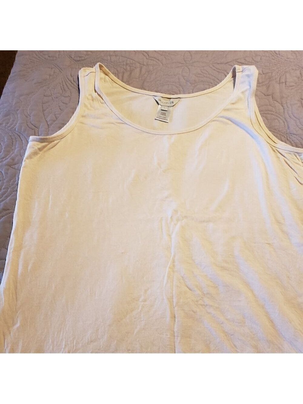 Multiples Cream/Ivory sleeveless Scoop Neck tank top -Size Large